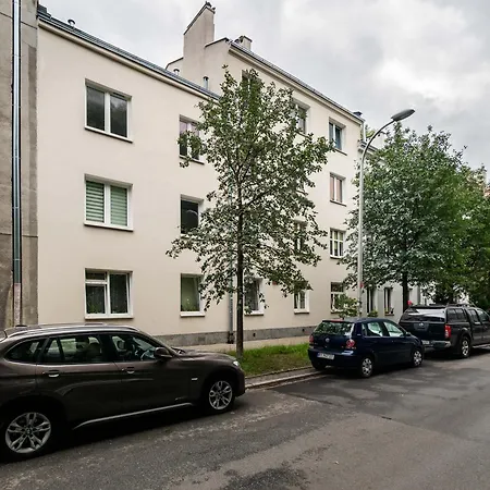 Superapart Zakrzewska 8 * Warszawa